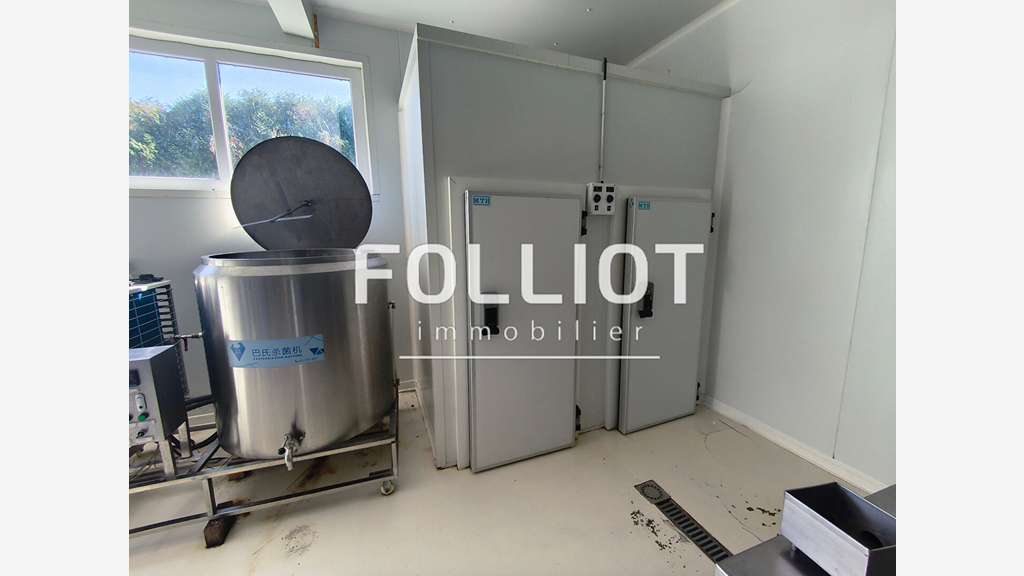 A vendre local commercial 250m² Gavray-sur-Sienne