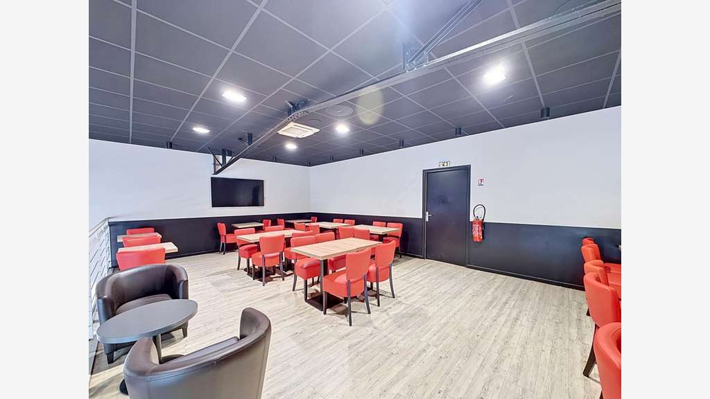 Local commercial  563m² à vendre à Hénin-Beaumont