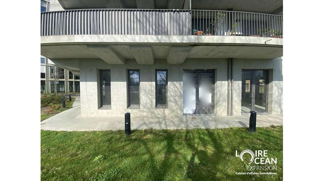 Vente local 87m² Quartier dynamique, Île de Nantes