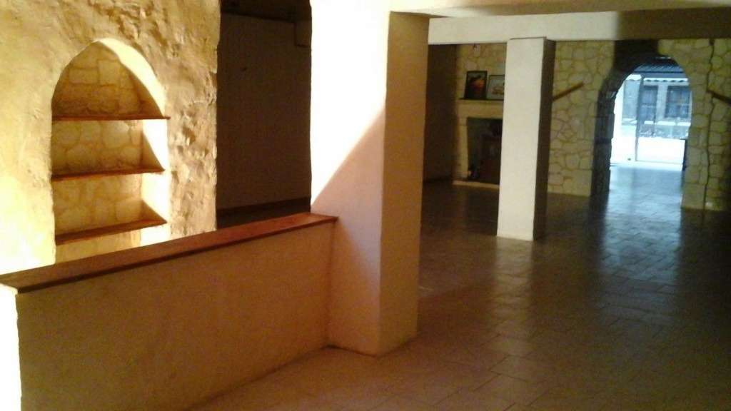 Vente local commercial 120m² à Lalinde