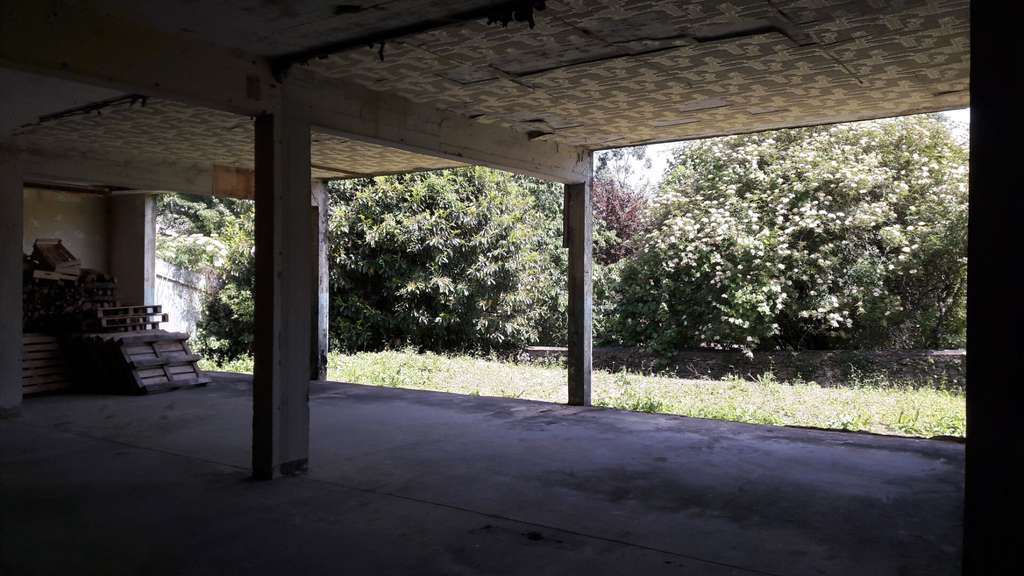 Vente local commercial 323m² à Laval
