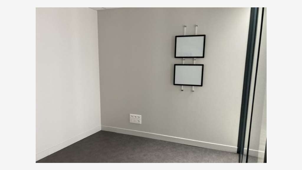 Vente local professionnel 270m² à Limoges !