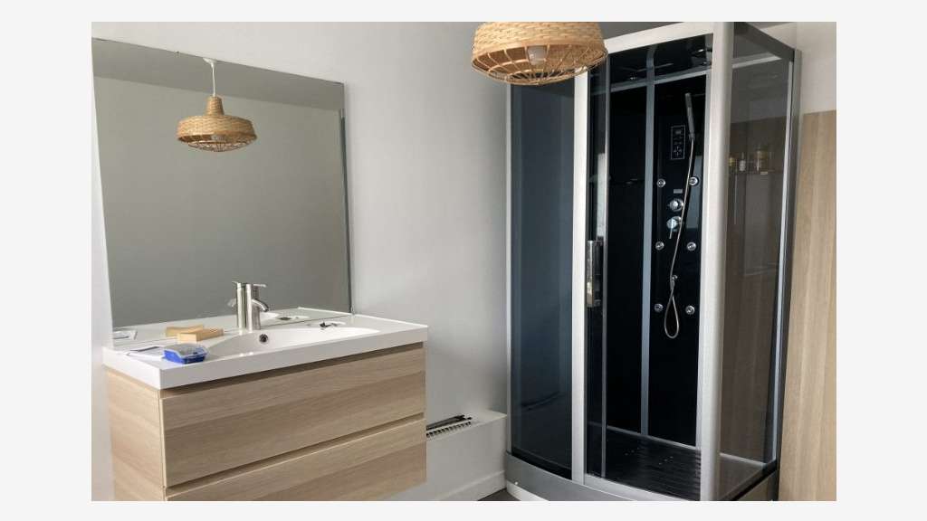 Vente local professionnel 270m² à Limoges !