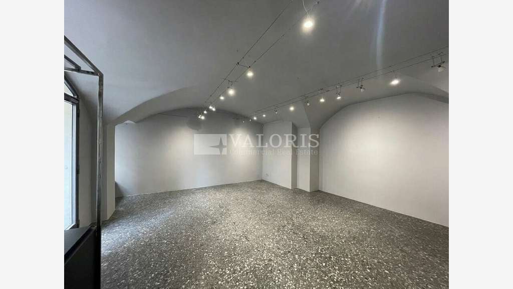 Local 86m² à vendre à Lyon 2e Place Bellecour