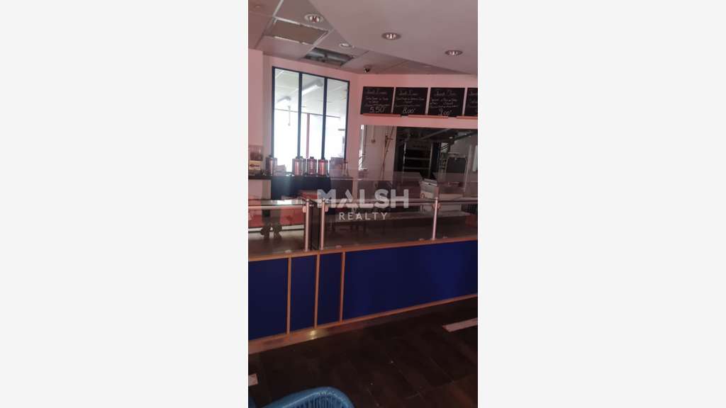 Vente local commercial 230m² à Lyon 7e Gerland