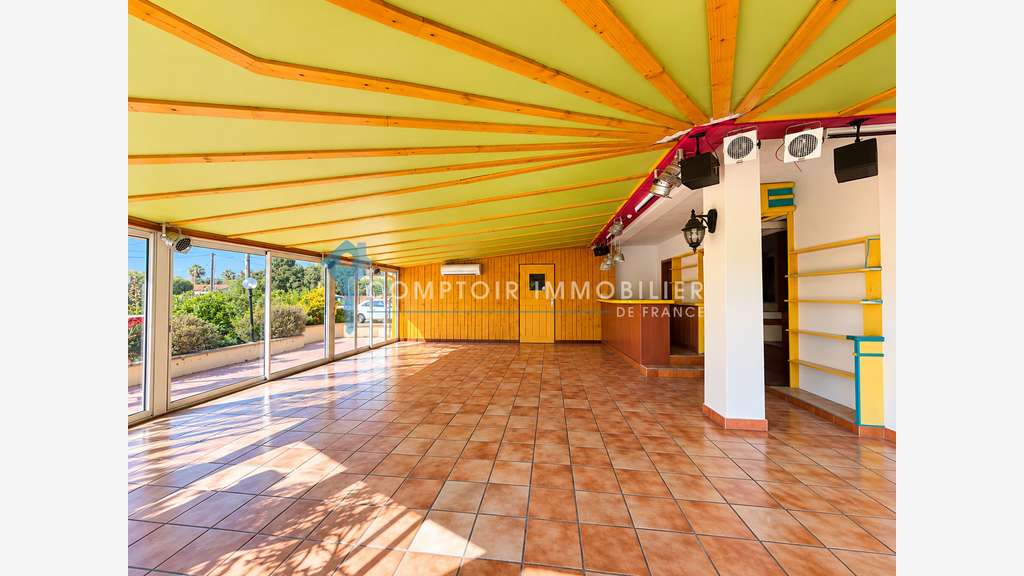 Ensemble immobilier à fort potentiel à Marignane