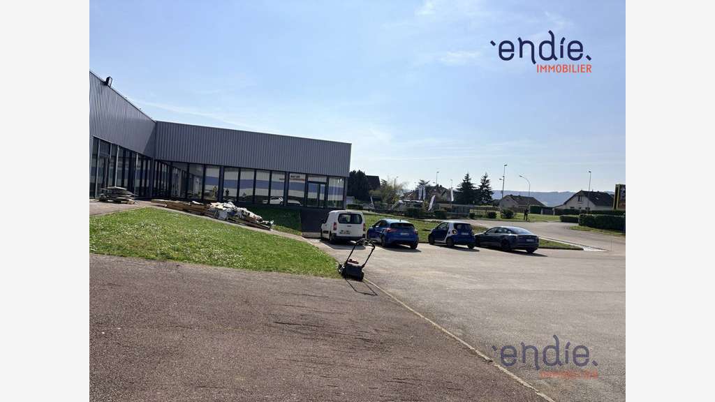 Vente local commercial 253m² à Marsannay-la-Côte