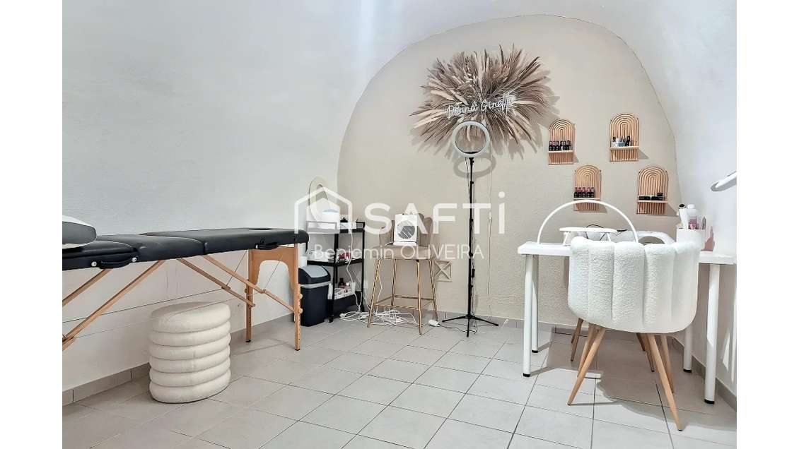 AV local commercial  Marseille 13 Château-Gombert