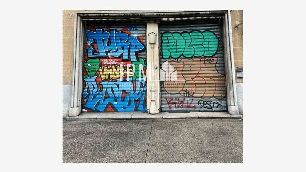 A vendre local commercial 45m² Marseille 13004