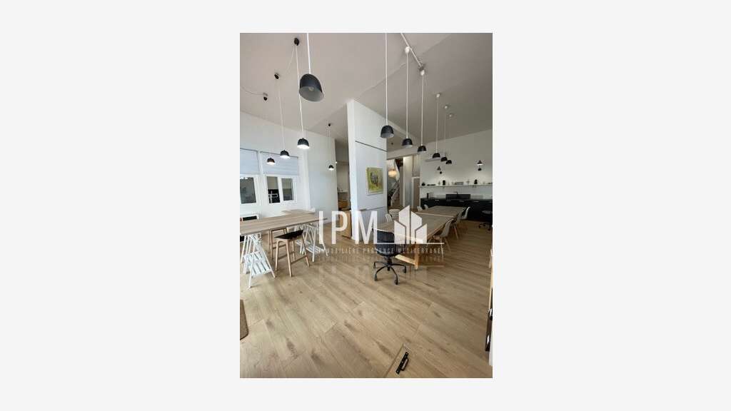 Local commercial 131m² à vendre 13008 Marseille