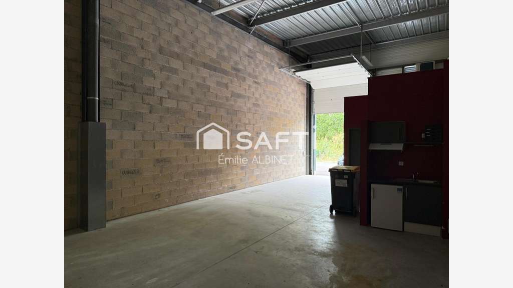 Local commercial 83m² en parc sécurisé à Montauban