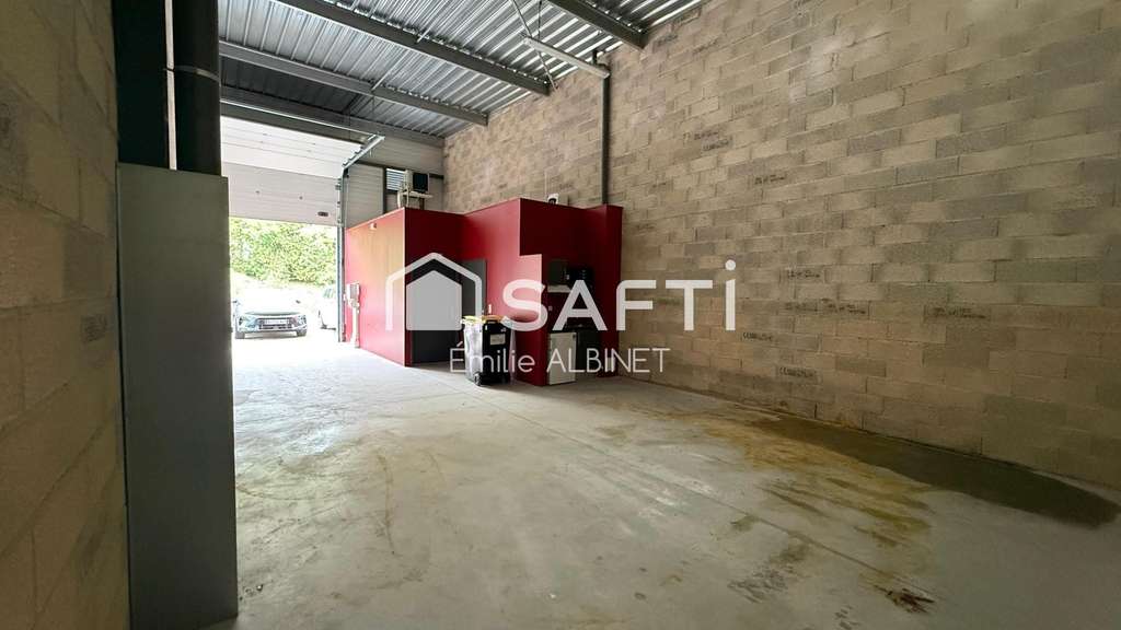 Local commercial 83m² en parc sécurisé à Montauban