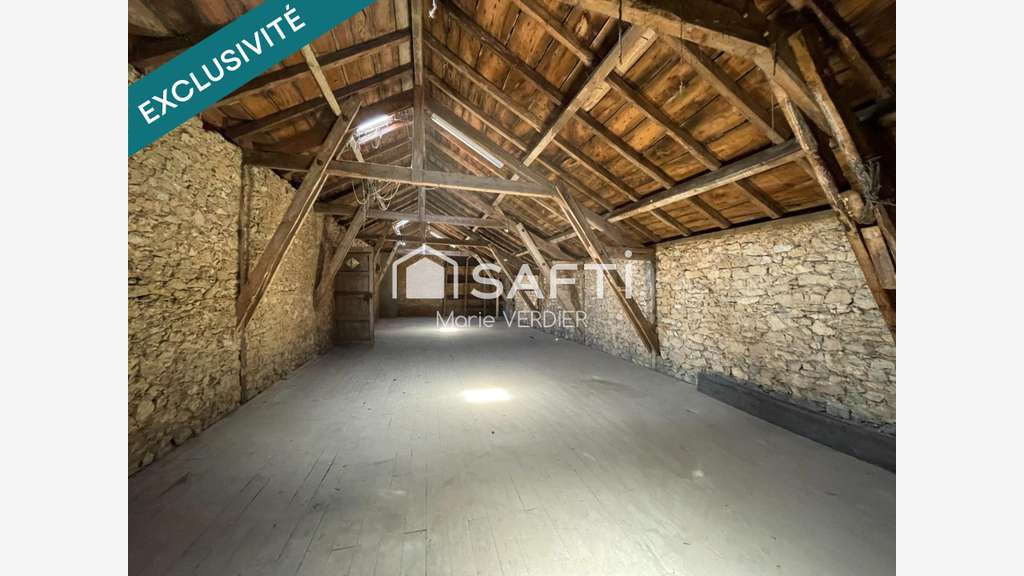 Vente local commercial 266m² au cœur de Montbazens