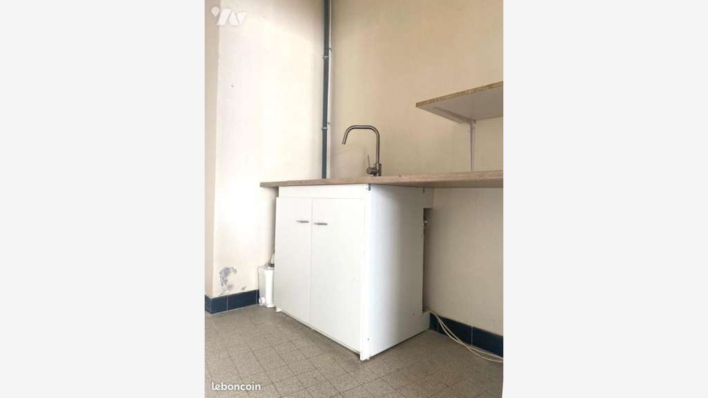 Vente local commercial 62m² au coeur de Nantua