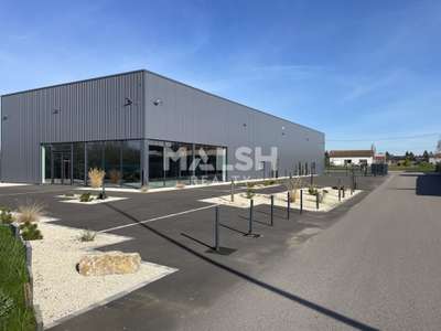 Vente local 824m² sur 2682m² Pouilly-sous-Charlieu