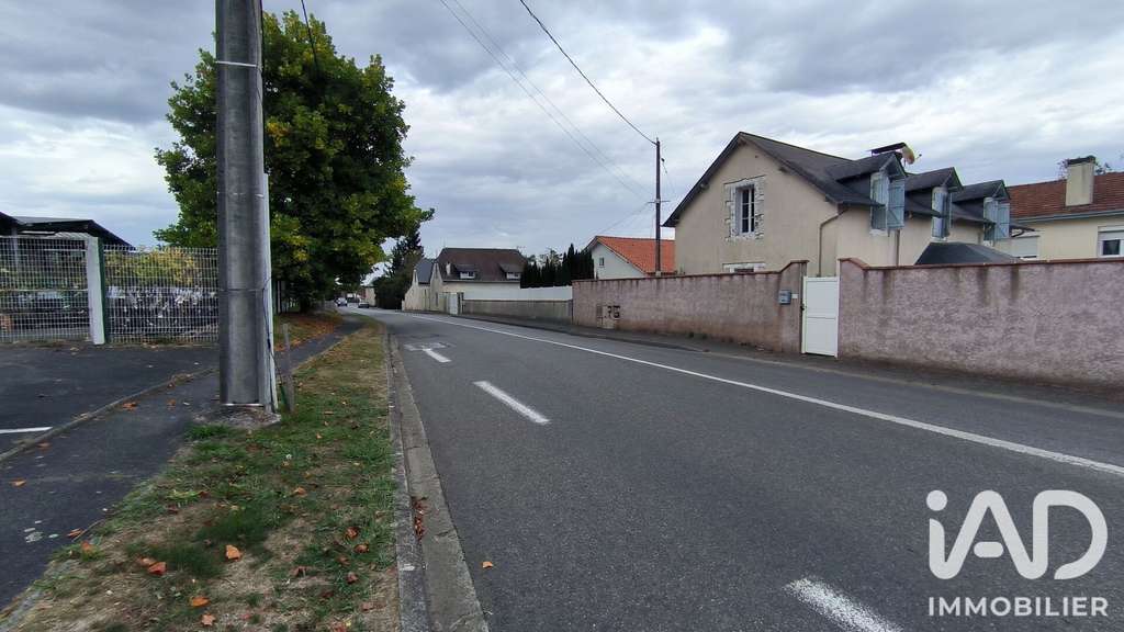 Vente local occupé 630m² empl premium à Monein