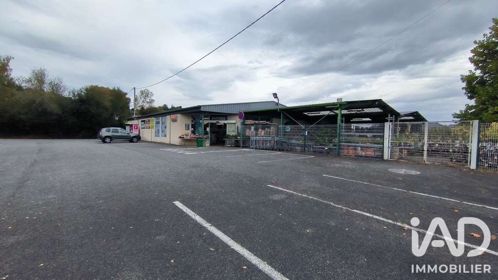 Vente local occupé 630m² empl premium à Monein