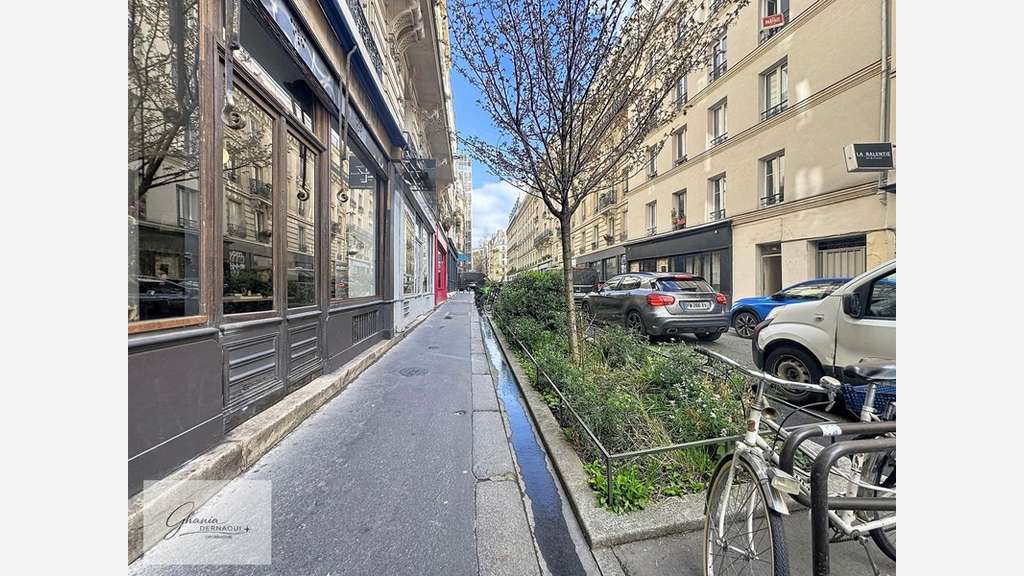 A vendre superbe local mixte à Paris 11e