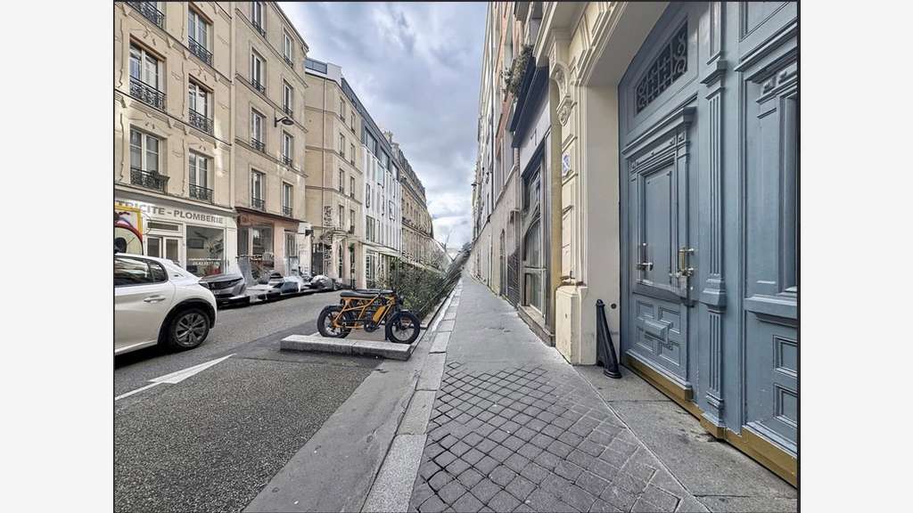A vendre superbe local mixte à Paris 11e