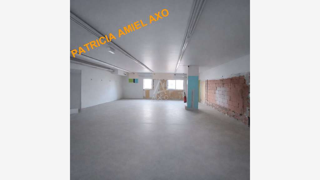 Local commercial 200m² à vendre à Perpignan