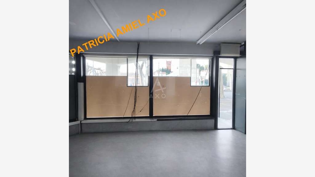 Local commercial 200m² à vendre à Perpignan