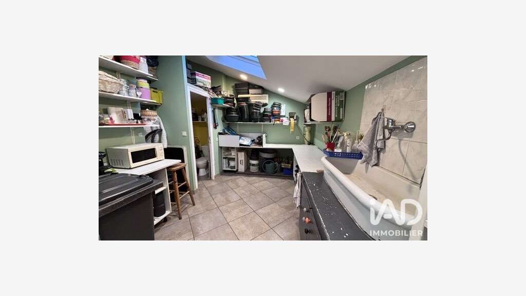Vente local commercial lumineux 90m² à Pleyben