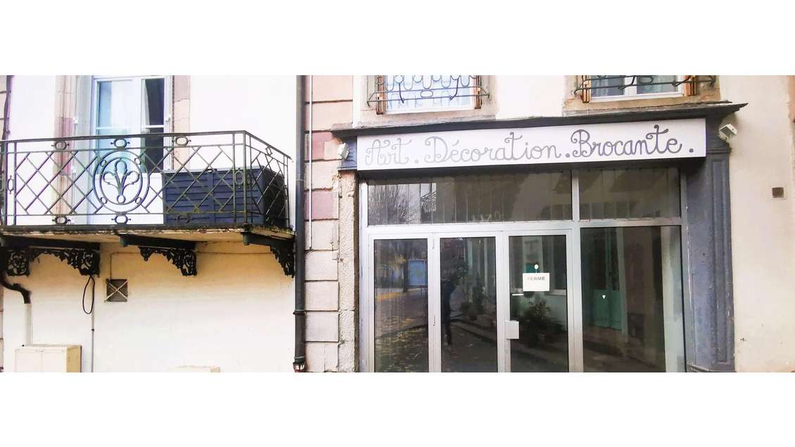 Vente local commercial 72m² à Plombières Les Bains