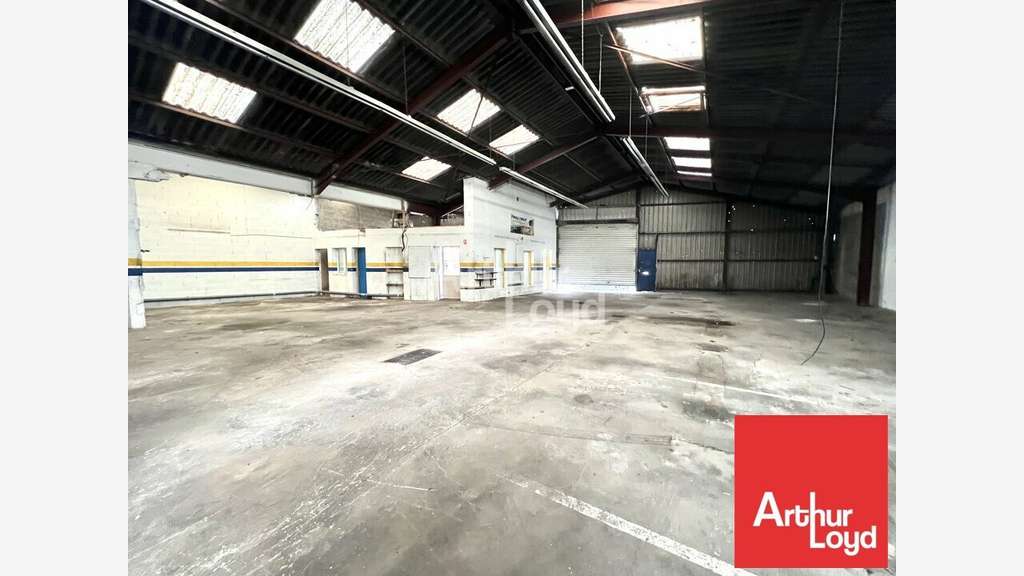 Local exceptionnel 510m² à vendre à Poitiers