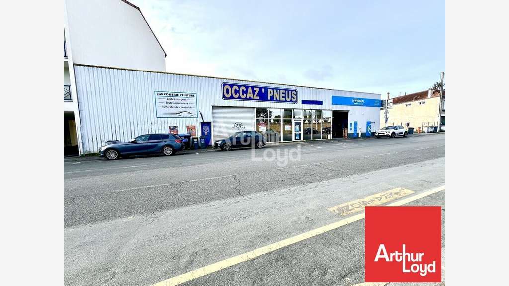 Local exceptionnel 510m² à vendre à Poitiers
