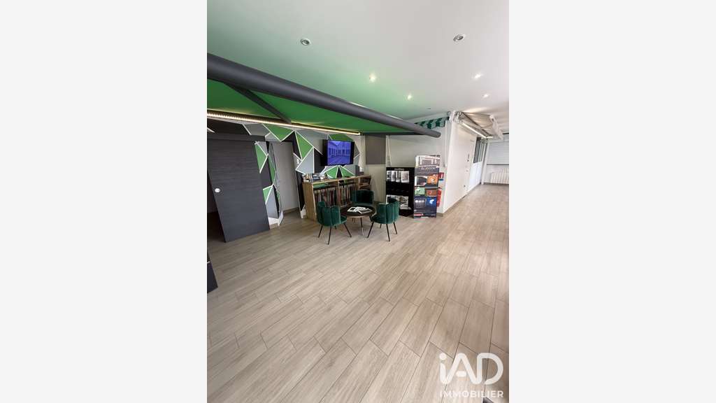 Vente local commercial 58m² à Provins