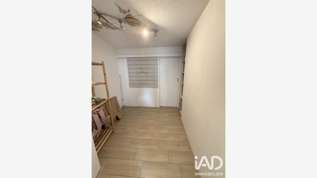 Vente local commercial 58m² à Provins