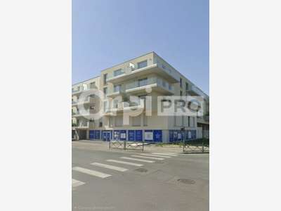 Local commercial 194m² à vendre à Reims