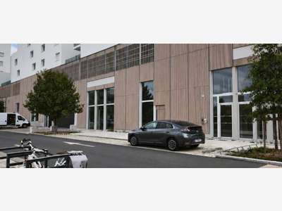 Local commercial 118m² à vendre à Rennes