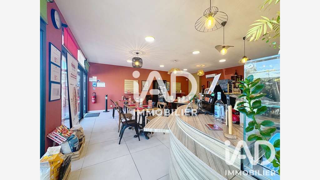 Vente local commercial 96m² à L'Isle-sur-la-Sorgue