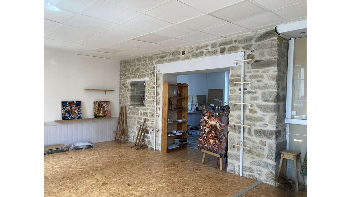 AV local ancien restaurant 75m² à Quimper centre 