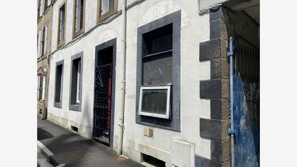 AV local ancien restaurant 75m² à Quimper centre