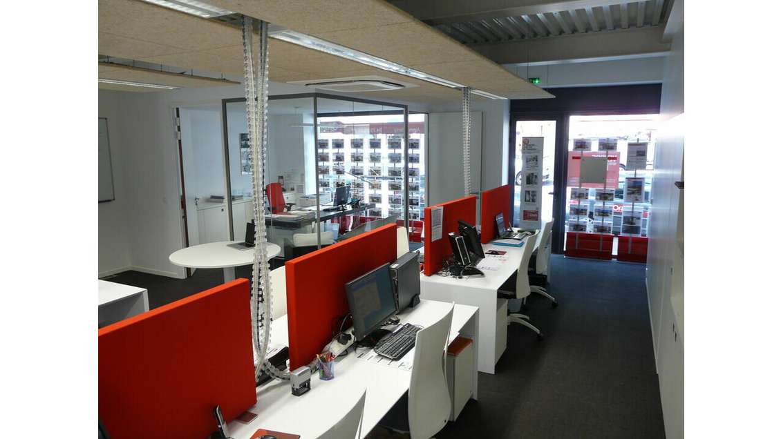 Local commercial 140m² à vendre à Romans-sur-Isère