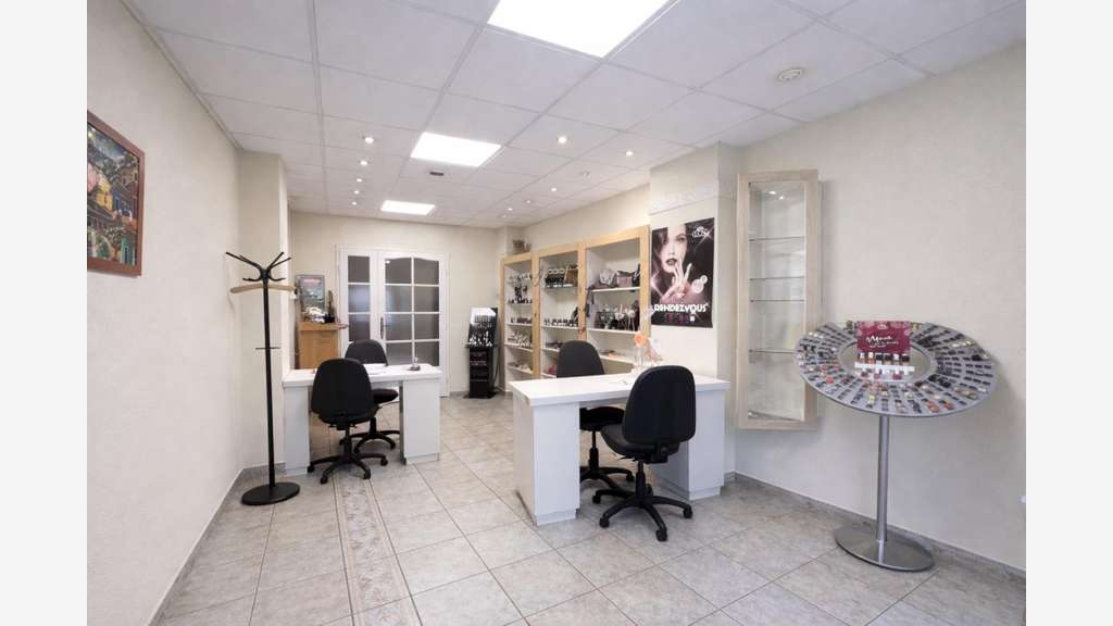 AV local 41m² emplacement central à Saint-Avold