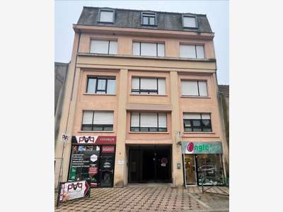 AV local 41m² emplacement central à Saint-Avold