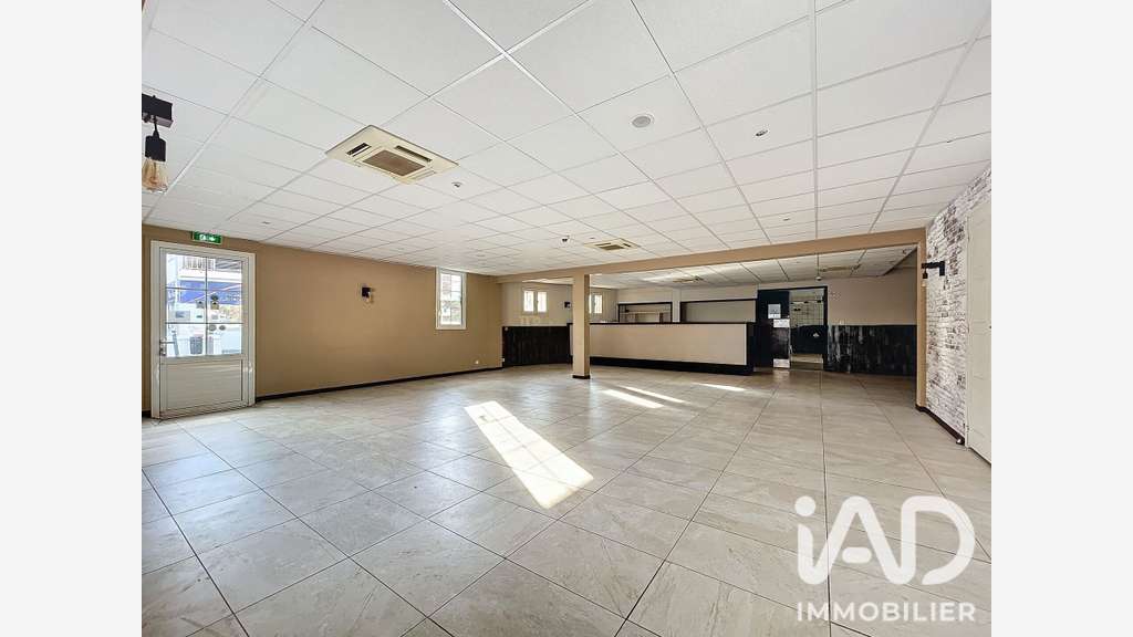 Vente local commercial 250m² à Saint-Denis centre