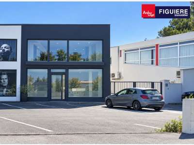 Local 150m² à vendre ou à louer ZAC des Étangs