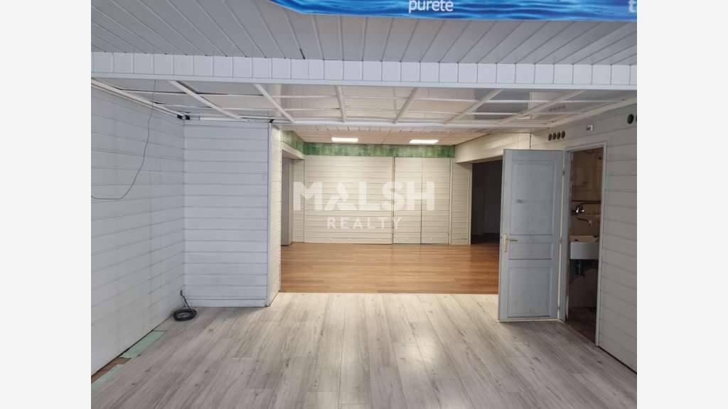 Vente local commercial 280m² à Saint-Priest centre