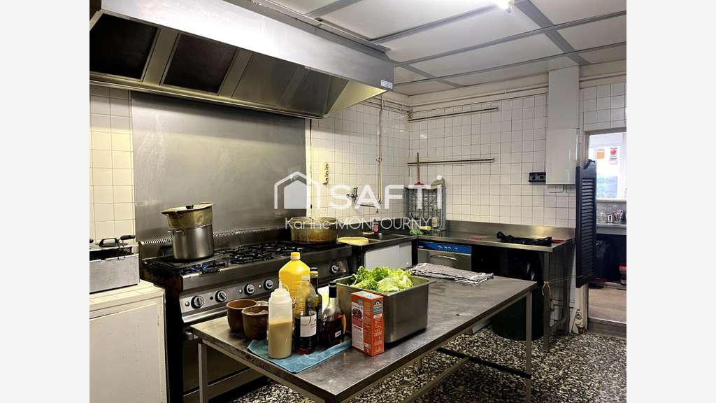 Vente local commercial et habitation à St-Quentin