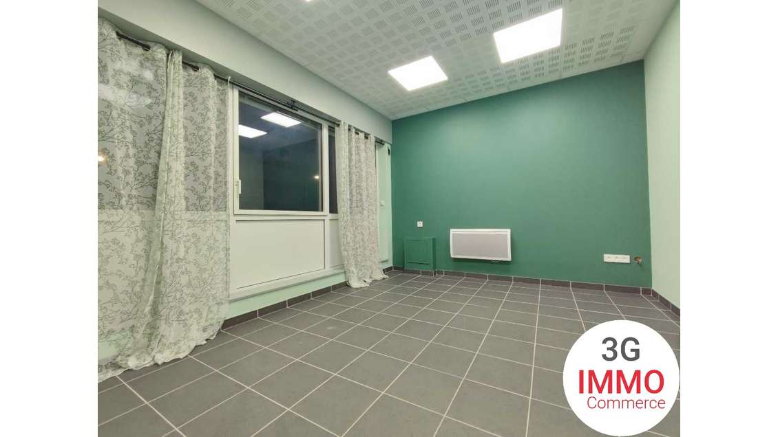 Vente local commercial 76m² à Saint-Remy-du-Nord
