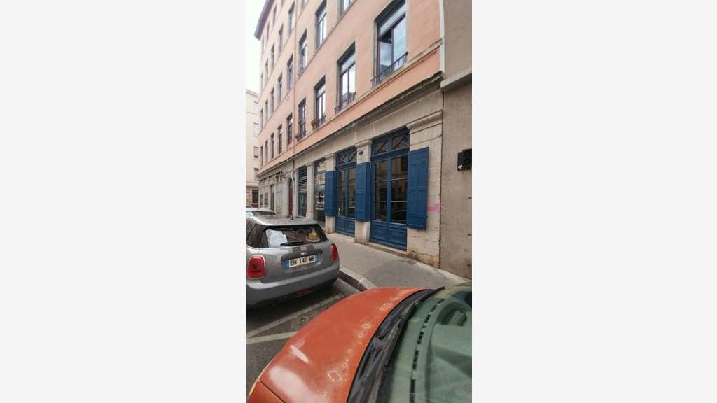 Murs commerciaux libres 85m² Croix Rousse 69004