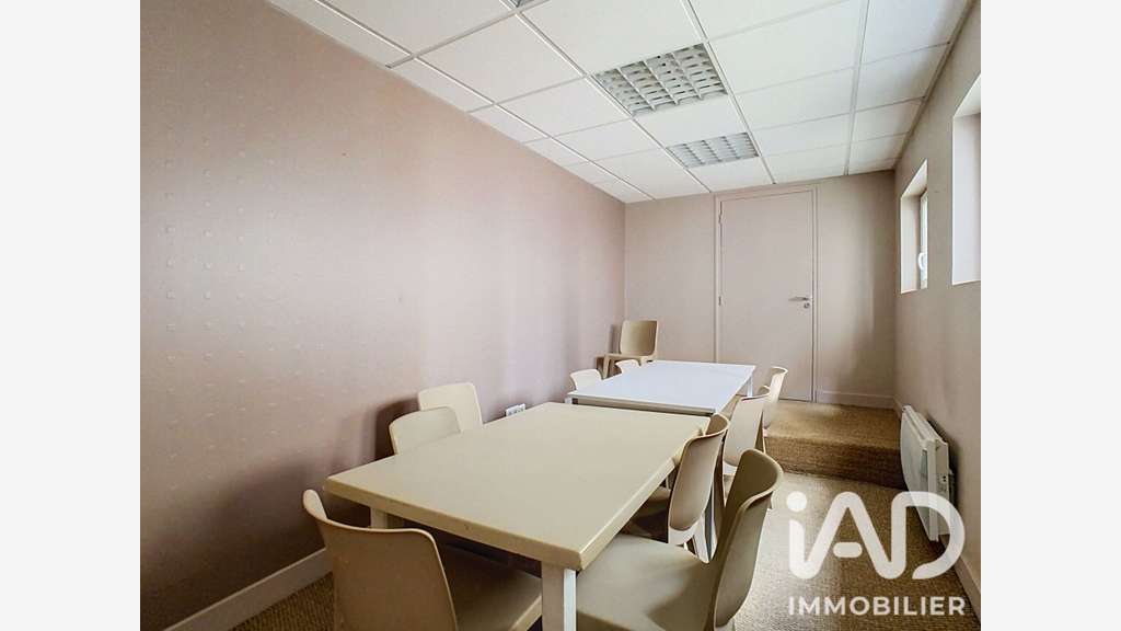 Vente local commercial 177m² à Sézanne centre