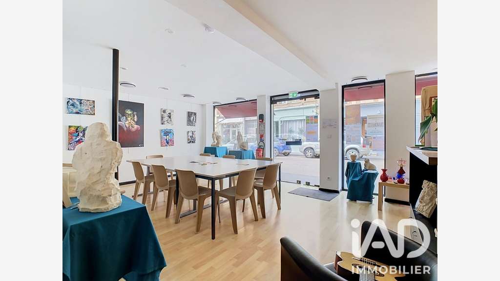 Vente local commercial 177m² à Sézanne centre