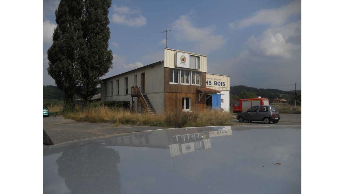 Vente local commercial tous commerces à Artigat