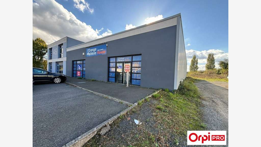 Local 580m² à vendre ZAC Langueux / Trégueux