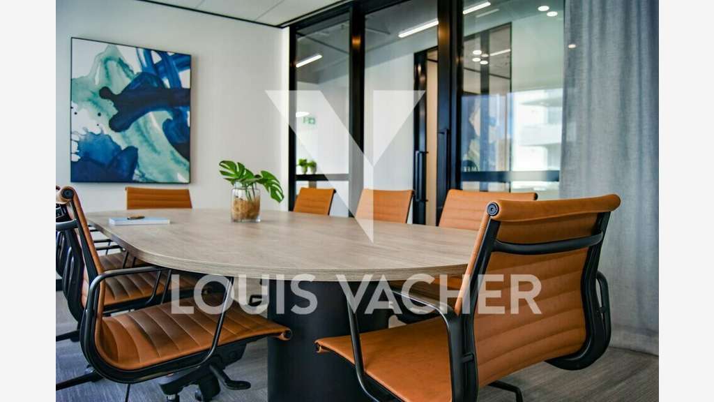 Vente local commercial 155m² à Villenave-d'Ornon 